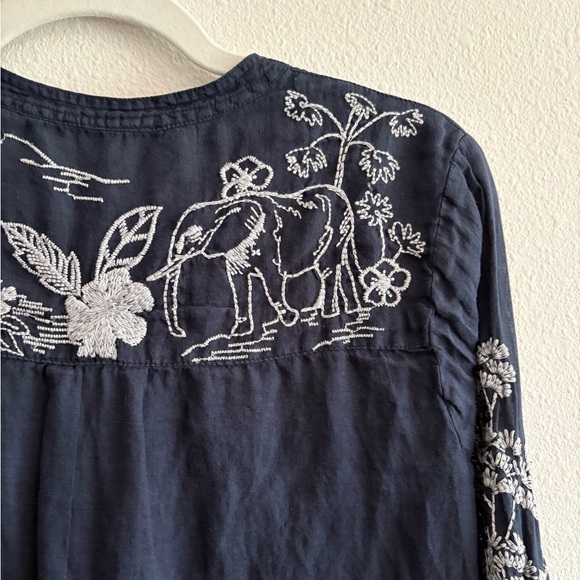 Johnny Was Osiris Voyager Tunic Top Embroidered Long-Sleeve Women’s Small Navy - Picture 9 of 12